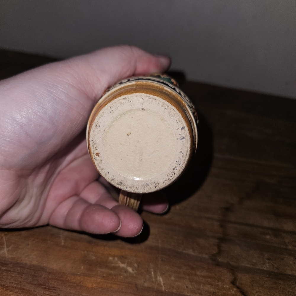 German Flip Top Mini Beer Stein 4.5 In Tall Hand Crafted/painted! - Picture 3 of 5